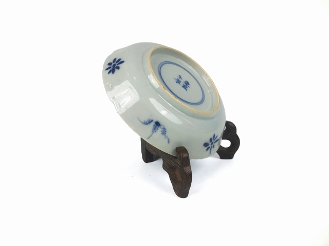 古玩陶瓷清光緒·青花魚蝦蟹盤真品鑒賞圖