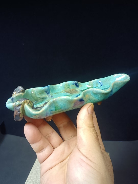 古玩陶瓷(全品)民國時期石灣窯窯變釉樹葉形水洗,文房器路份高尺寸17cm*8.5cm拍賣,當前價格880元