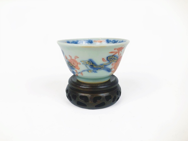 古玩陶瓷清康熙·青花描金加彩花鳥杯真品鑒賞圖