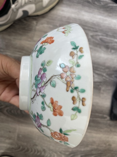 古玩陶瓷清晚同治粉彩細路花卉紋碗拍賣,當前價格3950元