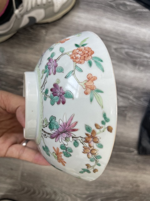 古玩陶瓷清晚同治粉彩細路花卉紋碗拍賣,當前價格3950元