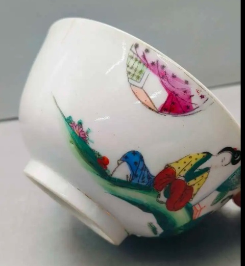 古玩陶瓷民國仕女紋粉彩碗拍賣，當(dāng)前價(jià)格150元