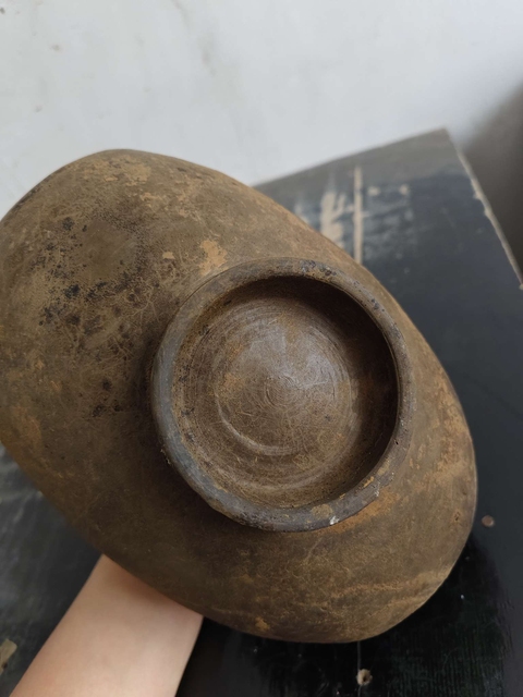 古玩陶瓷罕見珍品秦漢灰陶彩繪線條紋繭形壺拍賣，當前價格3980元