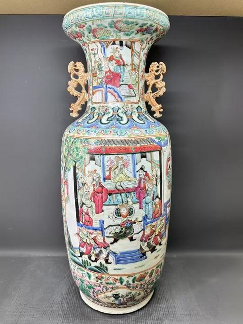 古玩陶瓷粉彩刀馬人瓶真品鑒賞圖