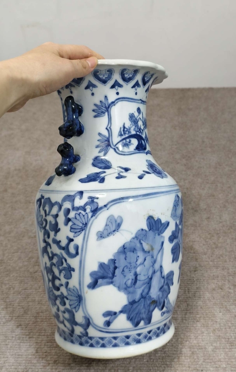 古玩陶瓷民國解放時期青花瓶拍賣，當前價格2000元