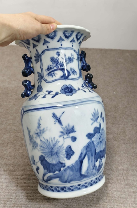 古玩陶瓷民國解放時期青花瓶拍賣，當前價格2000元