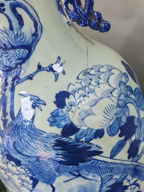古玩陶瓷花鳥紋青花瓶拍賣，當前價格2000元