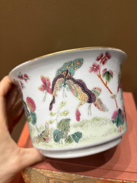 古玩陶瓷粉彩碗真品鑒賞圖