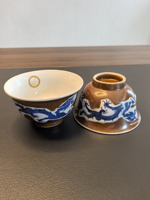 古玩陶瓷民國?紫金釉青花龍紋茶碗（一對）拍賣，當前價格3000元