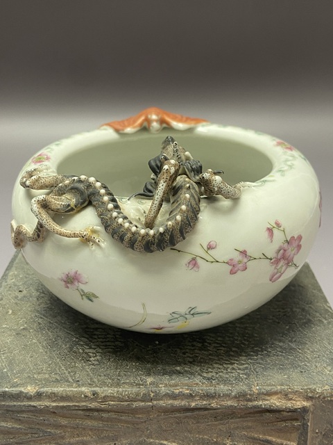 古玩陶瓷螭龍蝠紋粉彩水盂拍賣，當前價格4960元