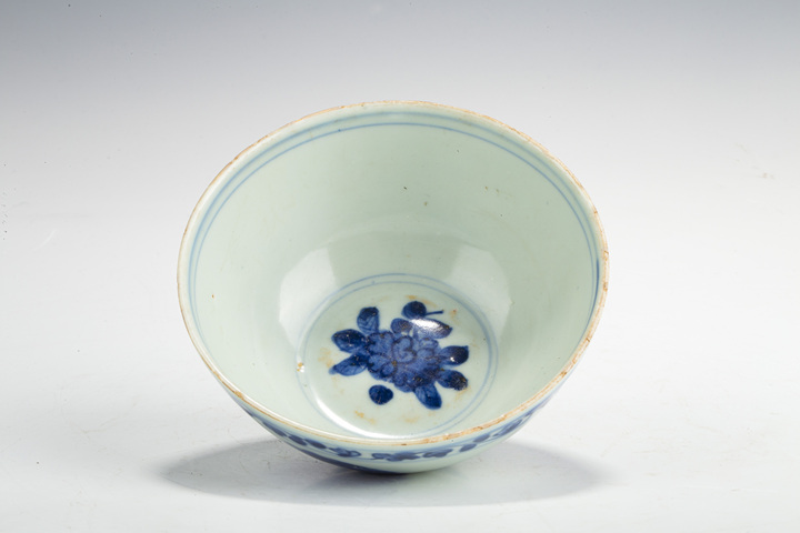 古玩陶瓷明晚·青花團花紋碗真品鑒賞圖