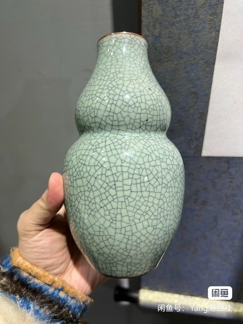 古玩陶瓷哥釉開片紋葫蘆瓶真品鑒賞圖