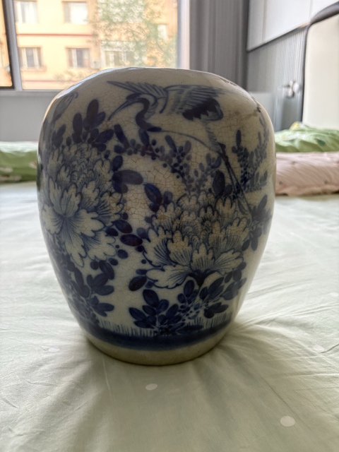 古玩陶瓷青花花鳥紋冬瓜罐真品鑒賞圖