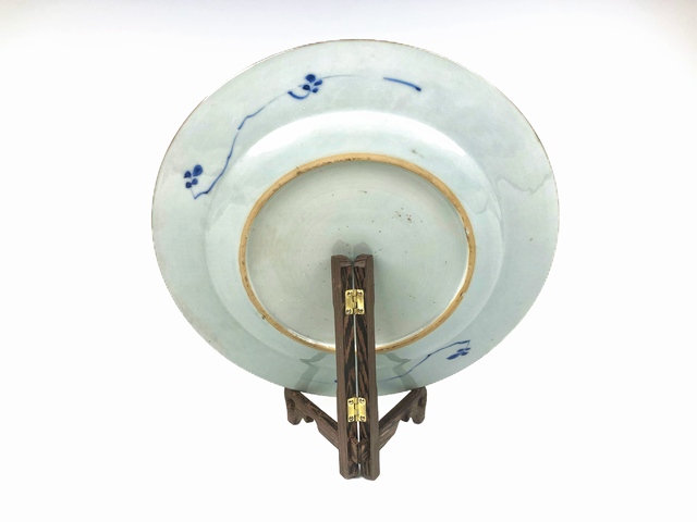 古玩陶瓷清乾隆·青花博古紋托八寶大盤拍賣,當前價格600元
