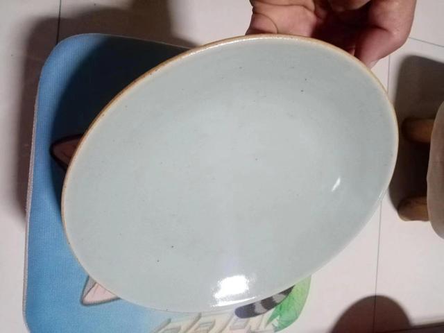 古玩陶瓷豆青釉盤拍賣，當前價格880元