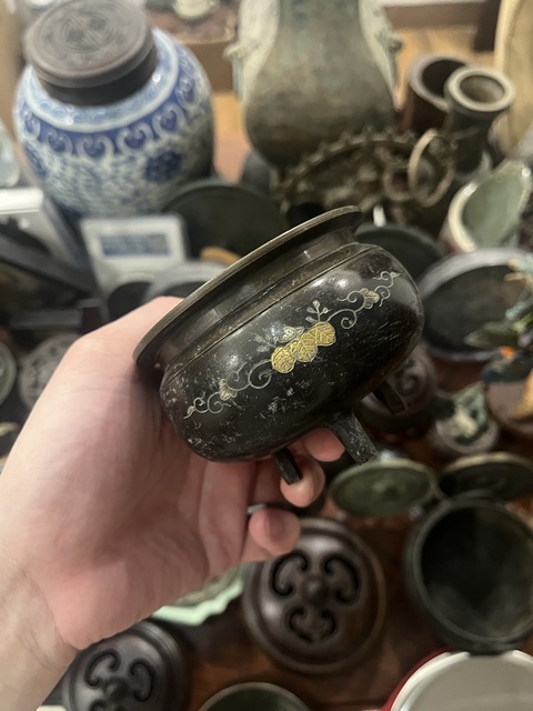 古玩雜項清晚香爐拍賣,當前價格233元