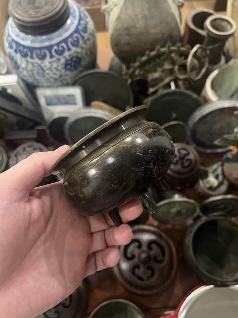 古玩雜項清晚香爐拍賣,當前價格233元