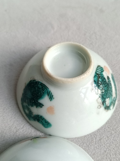 古玩陶瓷粉彩團龍紋杯拍賣,當前價格168元