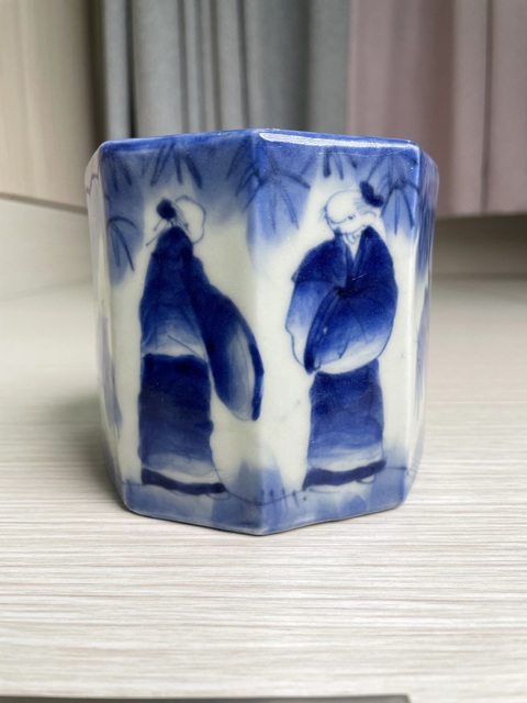 古玩陶瓷清中期 青花竹林高士圖八方筆筒真品鑒賞圖