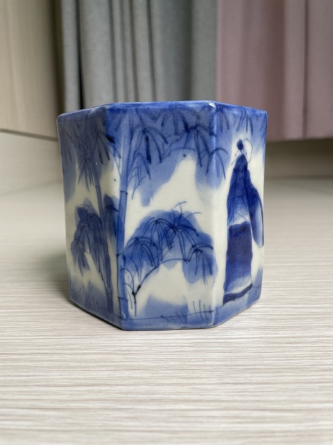 古玩陶瓷清中期 青花竹林高士圖八方筆筒真品鑒賞圖