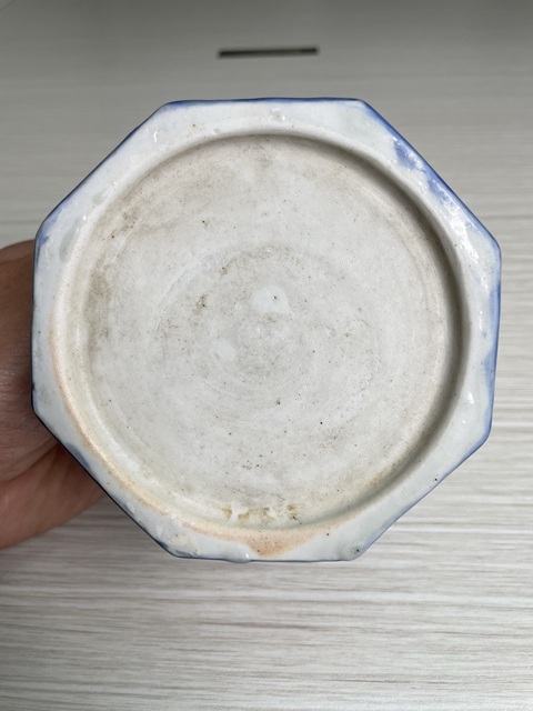 古玩陶瓷清中期 青花竹林高士圖八方筆筒真品鑒賞圖