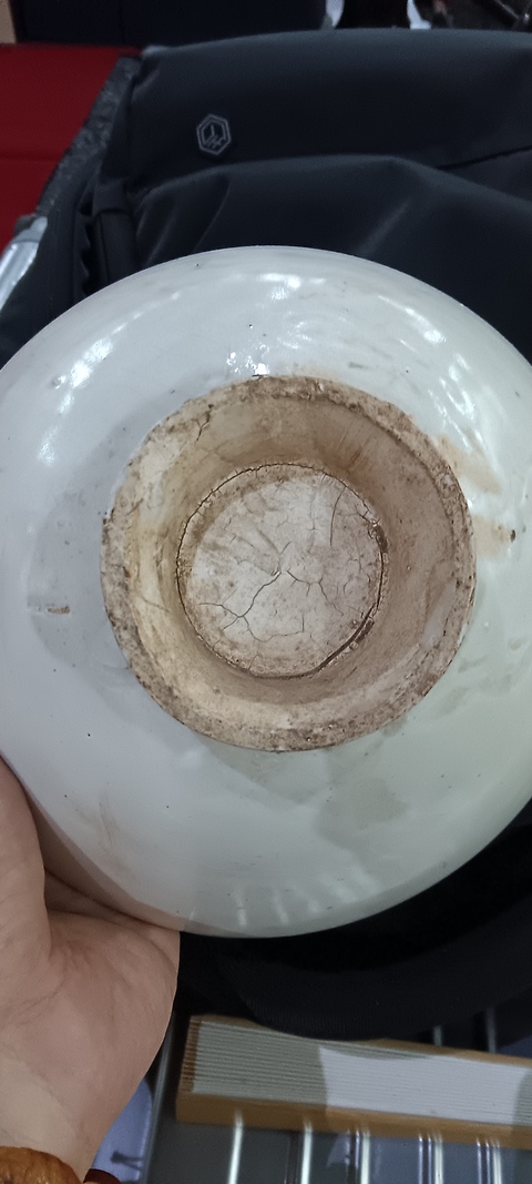 古玩陶瓷磁州窯白釉碗真品鑒賞圖