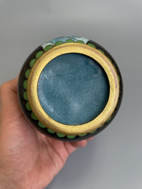 古玩銅器民國 銅胎琺瑯彩洞石花鳥紋賞瓶真品鑒賞圖