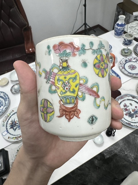 古玩陶瓷晚清粉彩參湯罐真品鑒賞圖