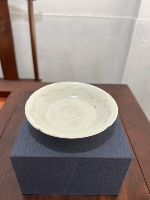 古玩陶瓷館藏級五代十國定窯白瓷葵口洗拍賣，當前價格2980元