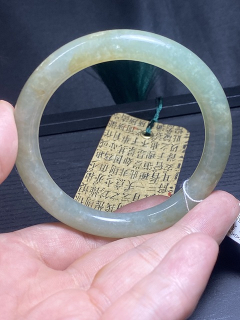 古玩玉器極美清代冰糯天然翡翠手鐲拍賣，當前價格11000元