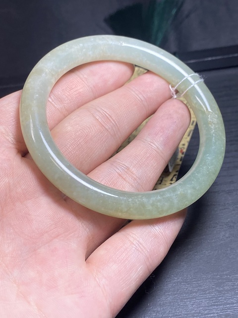 古玩玉器極美清代冰糯天然翡翠手鐲拍賣，當前價格11000元