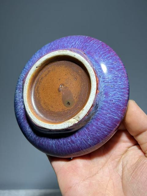 古玩陶瓷紅釉窯變筆洗真品鑒賞圖