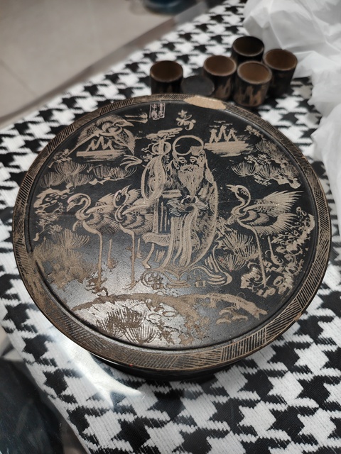 古玩雜項(xiàng)老蠖村沉泥賀壽圖硯拍賣，當(dāng)前價(jià)格888元
