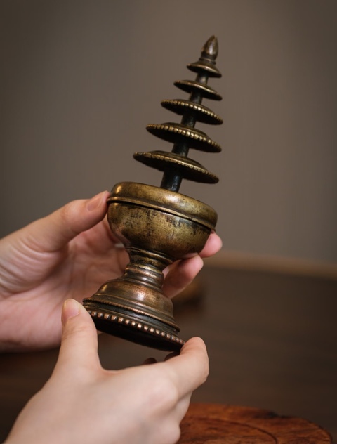 古玩銅器佛塔真品鑒賞圖
