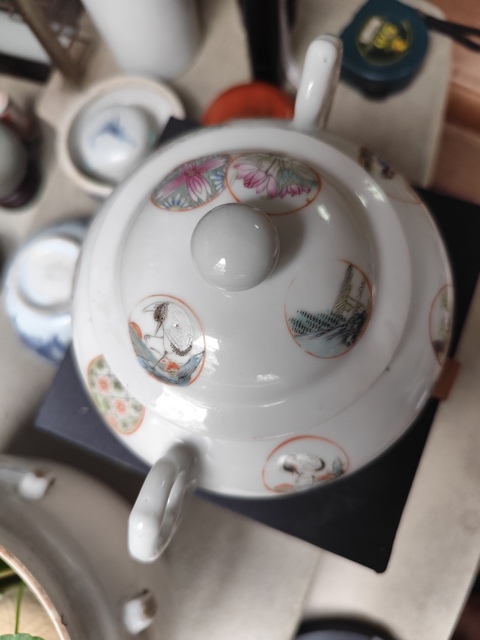 古玩陶瓷民國·粉彩皮球花紋茶葉蓋罐  真品鑒賞圖