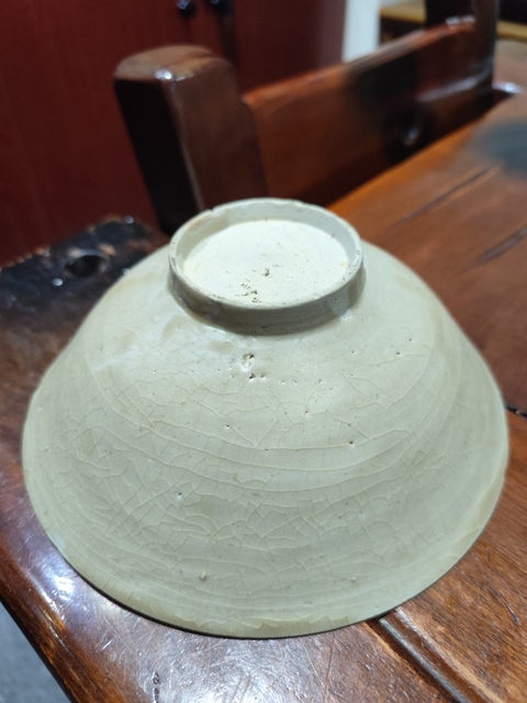古玩陶瓷宋代湖田窯刻花葵口碗真品鑒賞圖