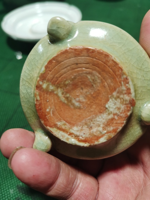 古玩陶瓷龍泉爐真品鑒賞圖