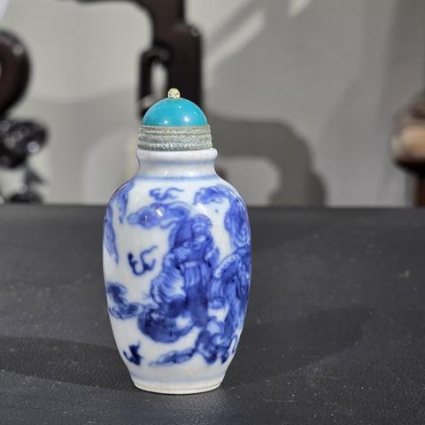 古玩陶瓷青花鼻煙壺真品鑒賞圖