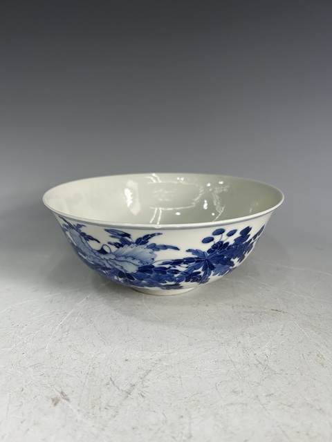 古玩陶瓷清·光緒青花大碗官窯真品鑒賞圖