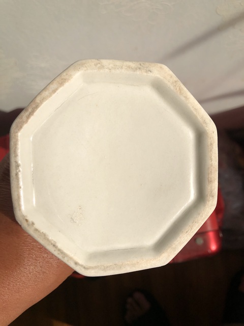 古玩陶瓷蕉葉饕餮紋白釉花觚花觚拍賣，當前價格2380元