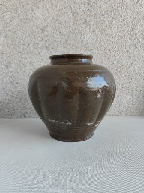古玩陶瓷茶葉末釉瓜楞罐拍賣,當前價格580元