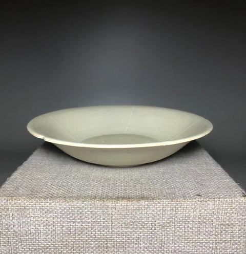 古玩陶瓷青白釉葵口盤真品鑒賞圖