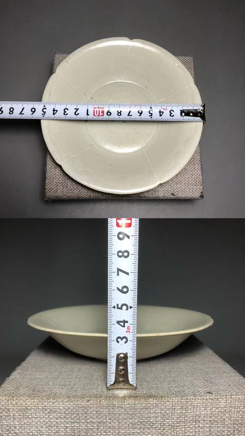 古玩陶瓷青白釉葵口盤真品鑒賞圖