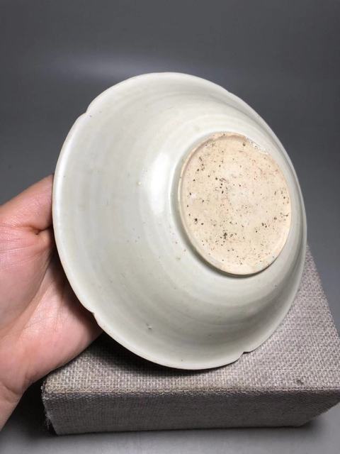 古玩陶瓷青白釉葵口盤真品鑒賞圖