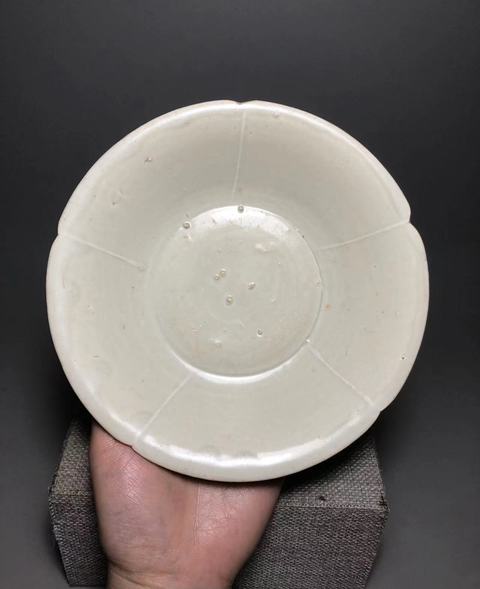 古玩陶瓷青白釉葵口盤真品鑒賞圖