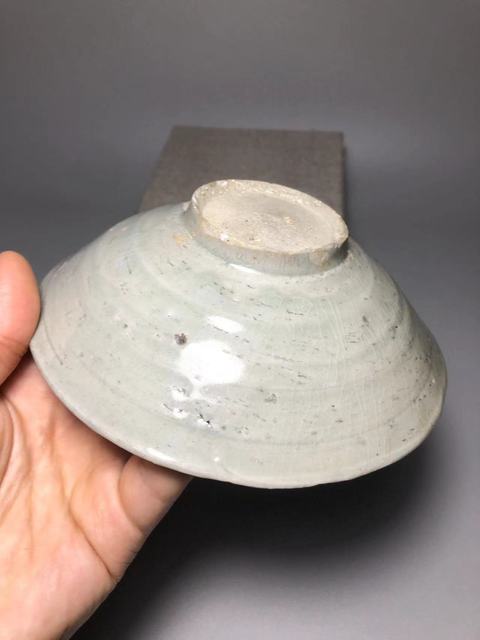 古玩陶瓷青白釉刻花碗真品鑒賞圖