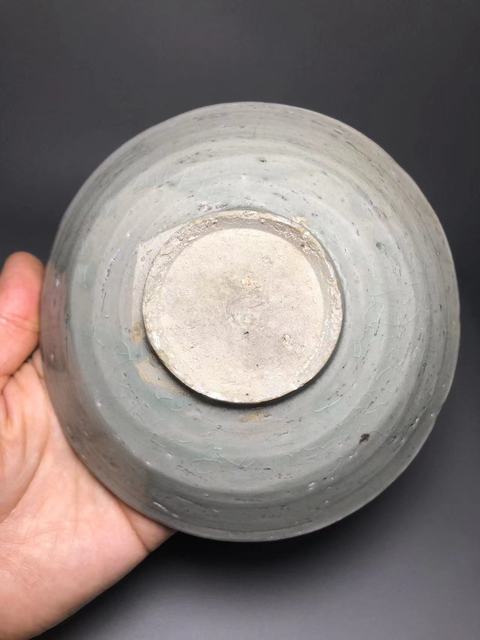 古玩陶瓷青白釉刻花碗真品鑒賞圖