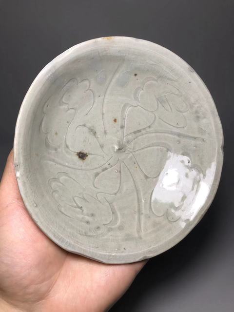 古玩陶瓷青白釉刻花碗真品鑒賞圖