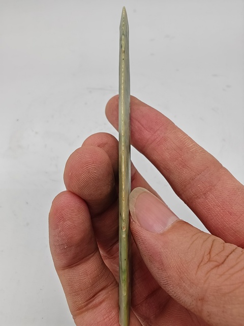 古玩玉器地方料玉圭真品鑒賞圖