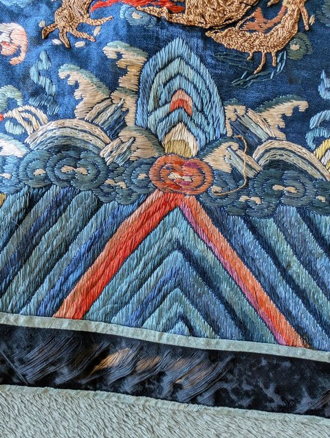 古玩雜項(xiàng)龍紋繡片真品鑒賞圖